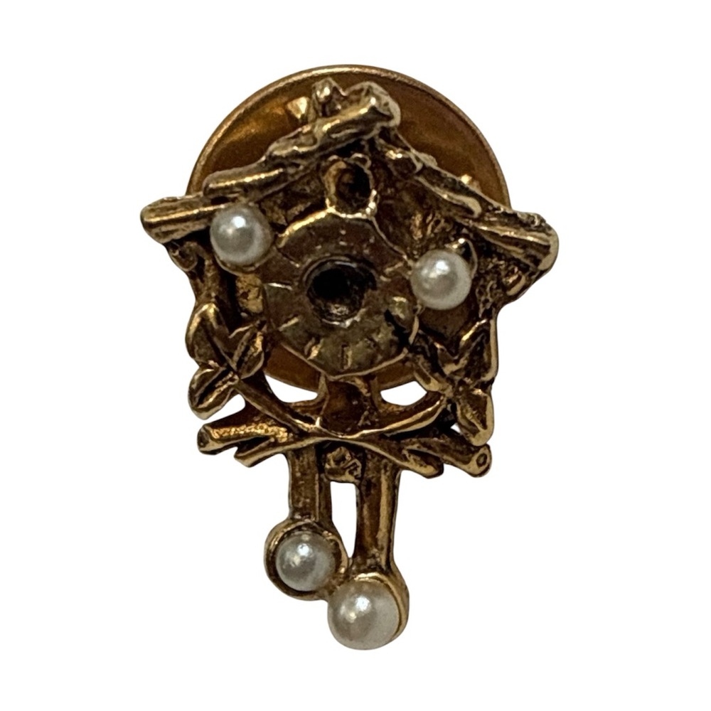 VINTAGE GOLD TONE CUCKOO CLOCK BROOCH FAUX PEARLS